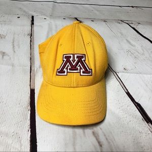 University of Minnesota hat
